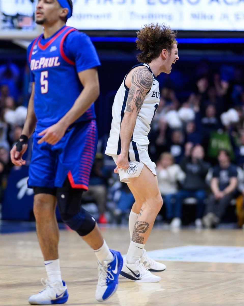 Finley Bizjack might be THE most underrated player in the country. 

Averaging 16.9 PPG on the year and has turned it up. 

Over his last 2 games he is averaging 24.5 PPG, shooting 63.6% from the field and 53.8% from 3. 

Watch out for Finley Bizjack‼️