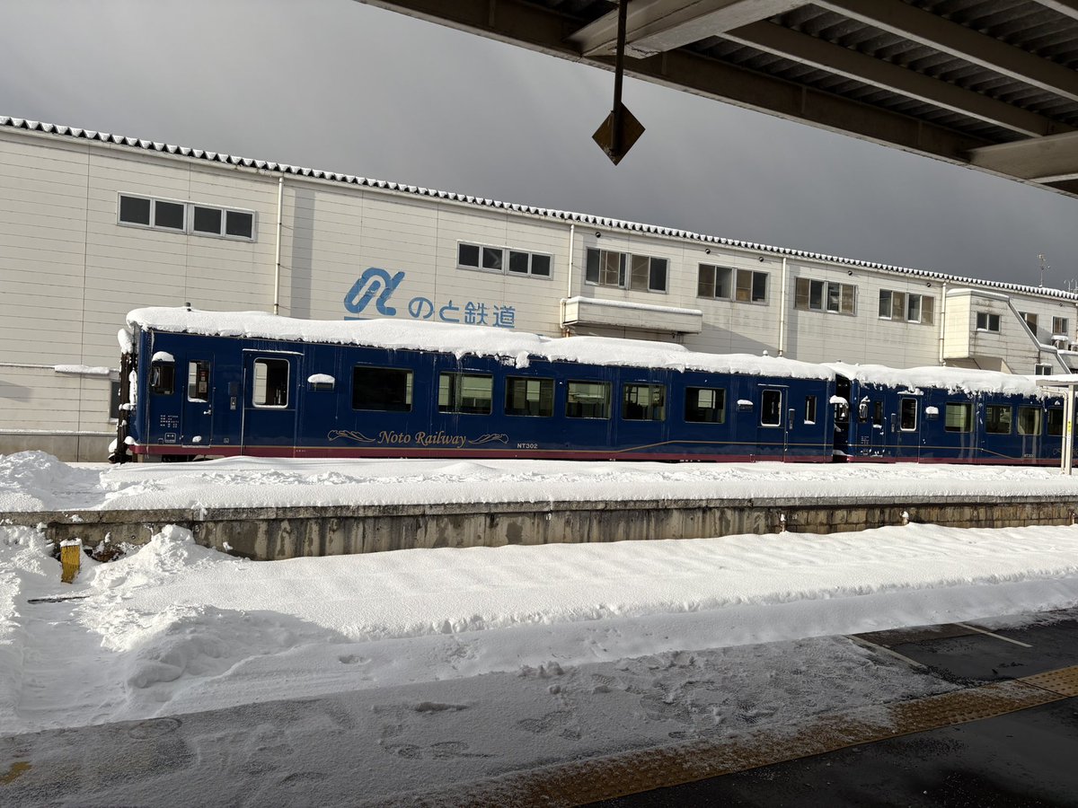 のと鉄道株式会社 tweet media