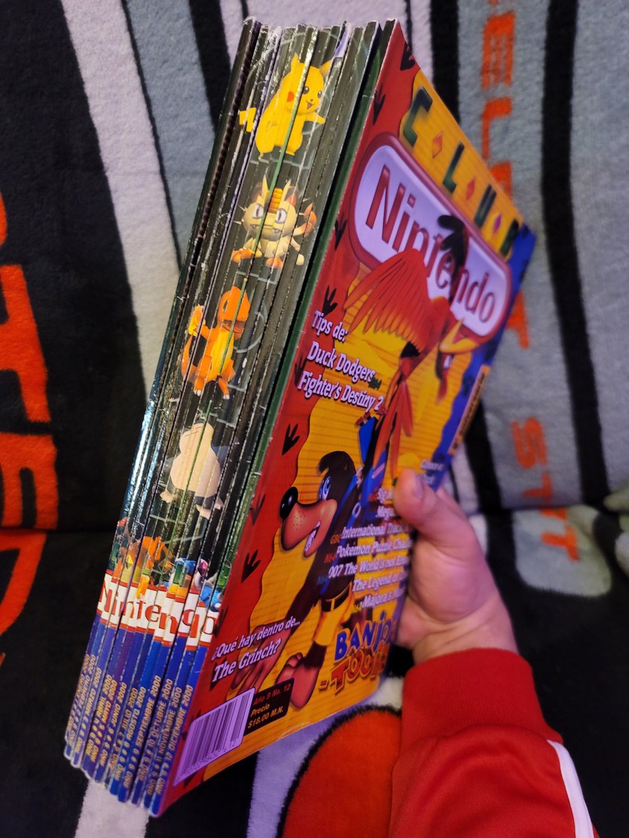 youtube.com/shorts/8H38jcW…
Revistas Club Nintendo Año 9 🔴. 
#seguimosencontact
El Hunter 🎁🐸🍄