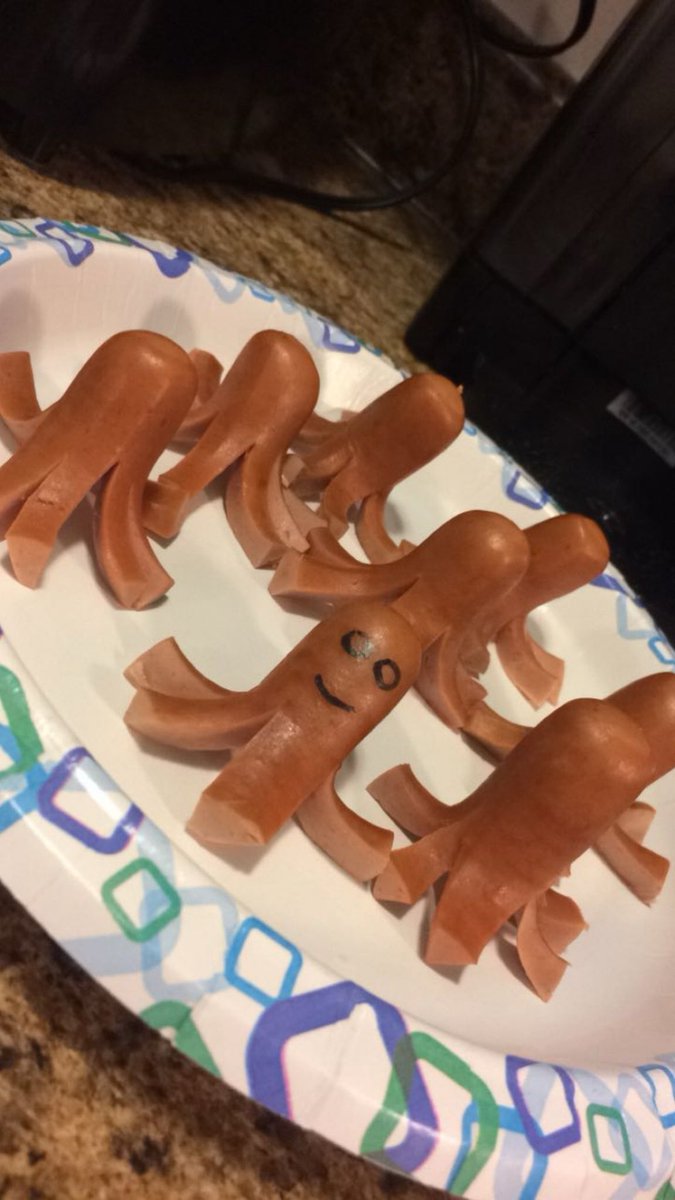 MunchiTime 😇🐷 Vtuber tweet media