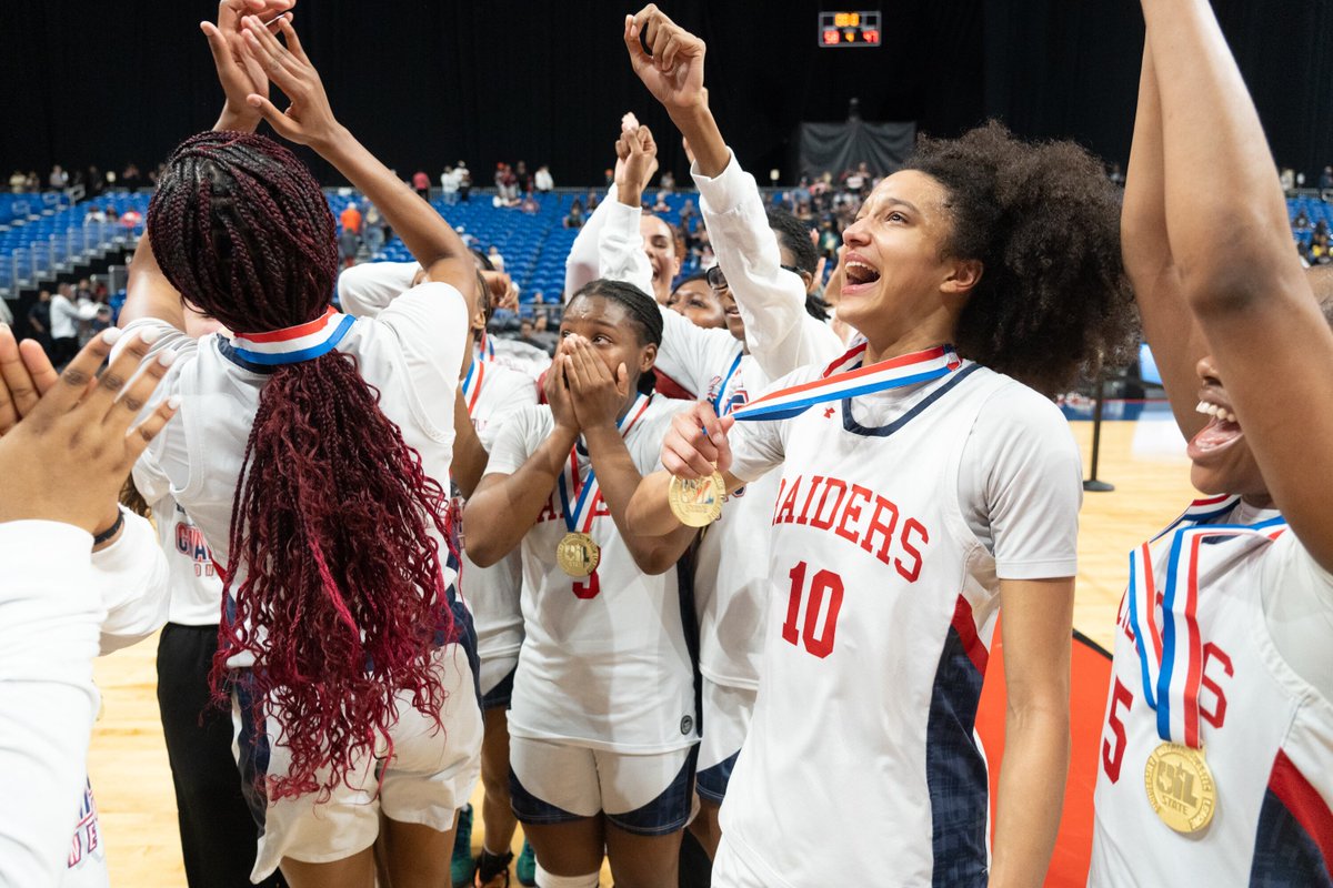 Greg Riddle tweet media