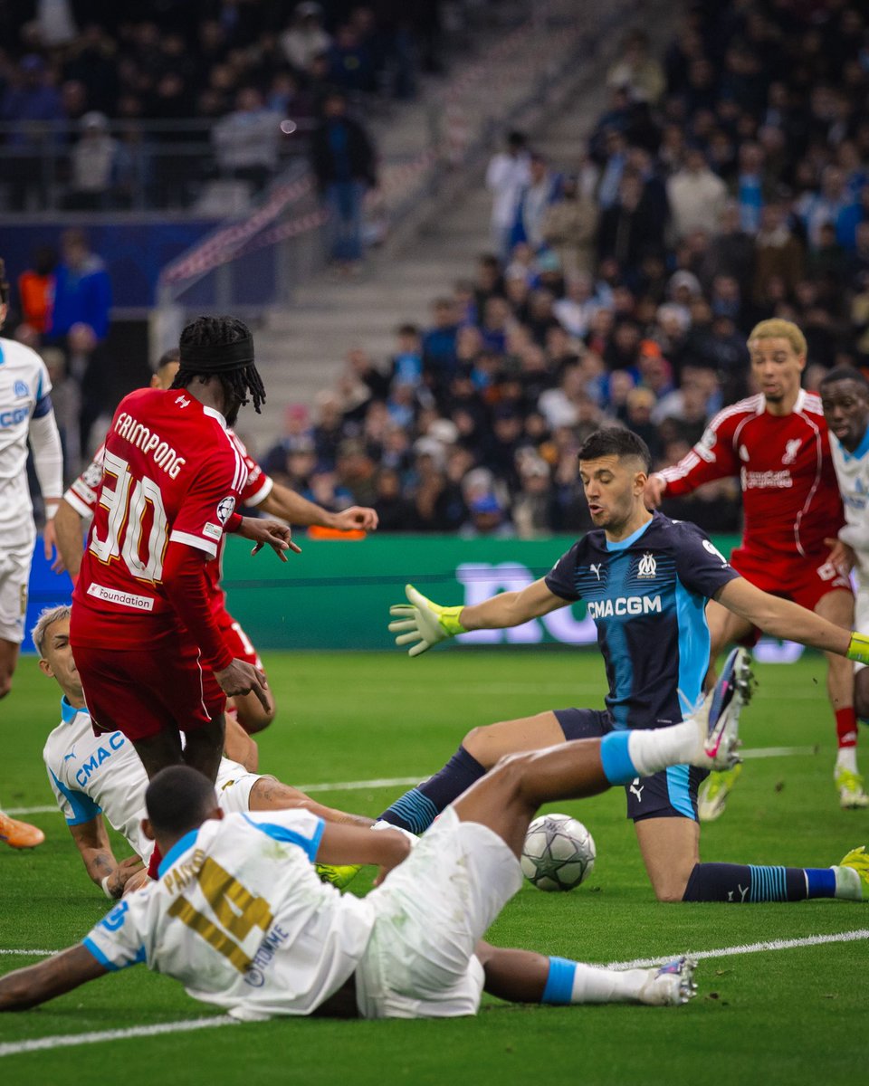 That counts as mine right <a href="/ChampionsLeague/">UEFA Champions League</a>?? 😂😭⚽️ Very important win 💪🏾