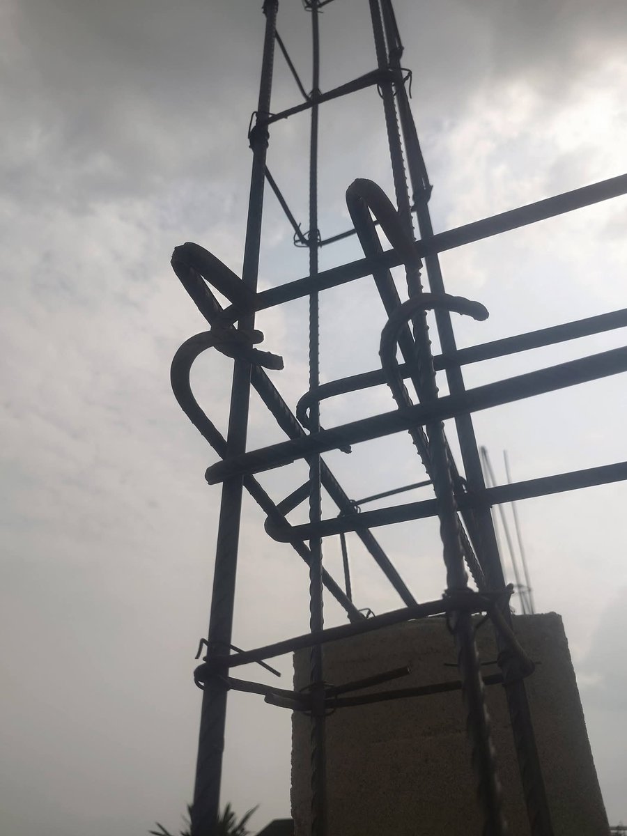 imran_services's tweet image. The marriage between reinforcement bars in column and beam arrangement. If the marriage is properly done, hardly will your building divorce (collapse)
#construction #buildingconstruction #contractor