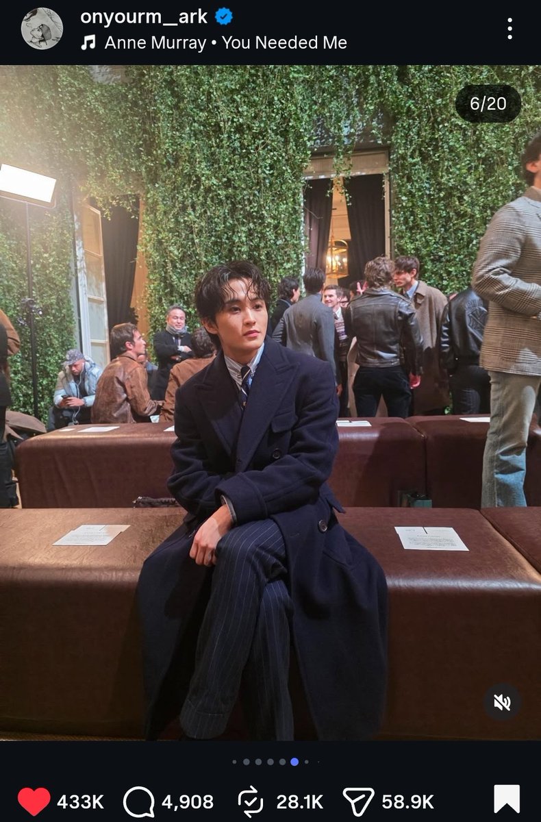 Marklee_base's tweet image. 📣 EMV tracking ends by today ‼️

🎯 100k share on both posts 

1) Add 3 comments 
2) Share to igstory &amp;amp; dm to 10 markf moots
3) Reply with link
🔗 instagram.com/p/DTjBnaTjLX5/
🔗 instagram.com/p/DTm3VVPkYlD/

MARK LEE AT RALPH LAUREN FALL 2026

#RalphLaurenFall26xMarkLee
@RalphLauren