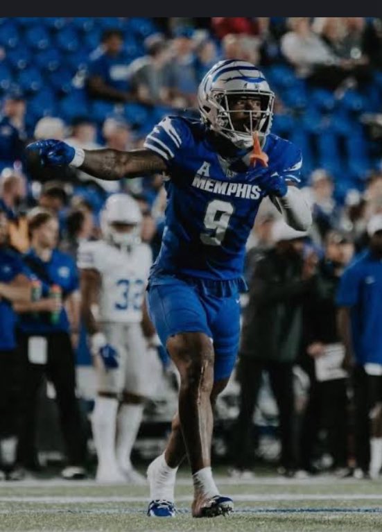 𝐋𝐚𝐫𝐫𝐲 𝐇𝐚𝐦𝐩𝐭𝐨𝐧 𝐀𝐊𝐀“𝐊𝐈𝐋𝐋𝐀“🥊 tweet media