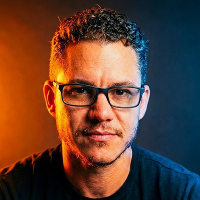 Dan Henry tweet media