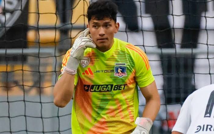 ProfeMacul's tweet image. Durante la transmisión del partido por ADN. Se menciono que Edu Villanueva (🇨🇱). no fue citado porque podria ser utilizado como moneda de cambio para el arribo del Zanahoria Peréz (🇨🇱).
Via: Cristian Alvarado