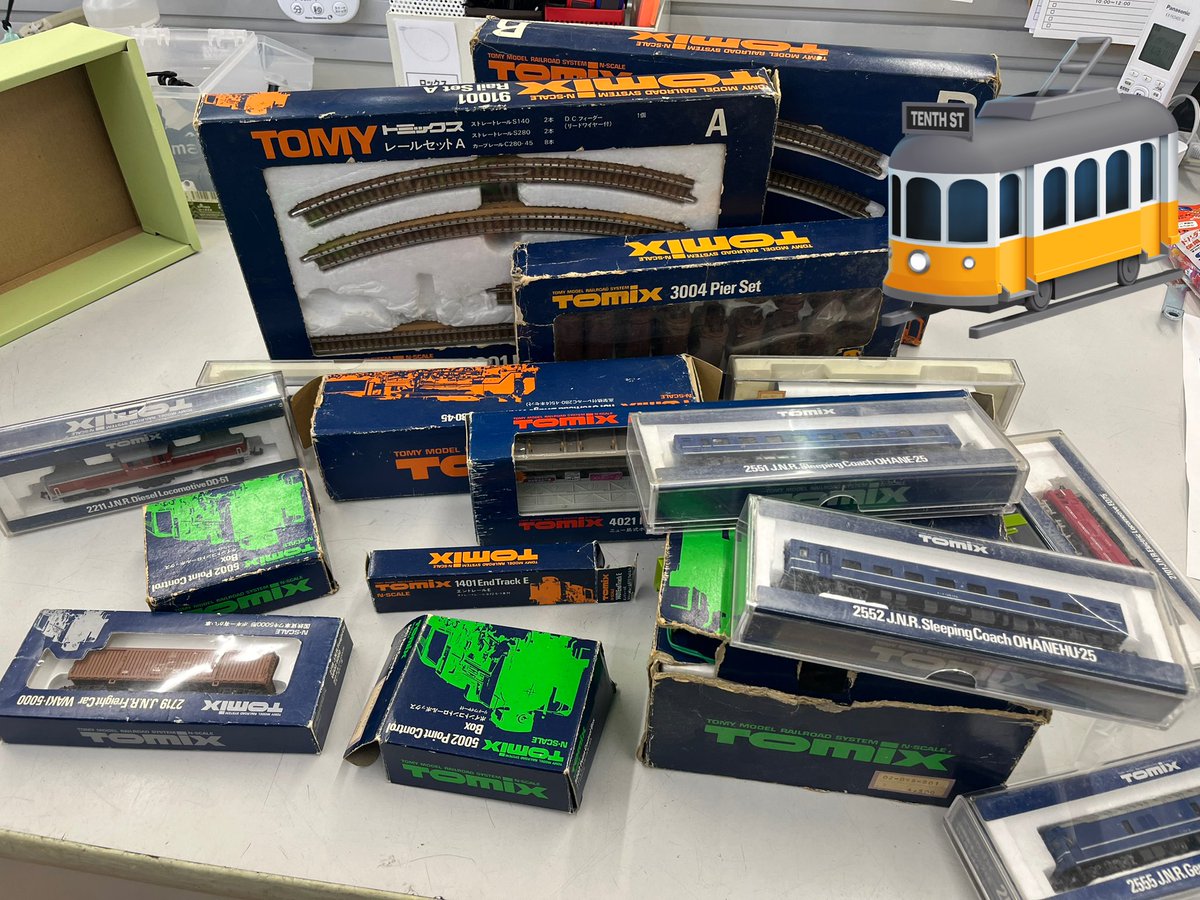 TOMIX のNゲージ、たくさん入荷いたしました！今から頑張って商品化し