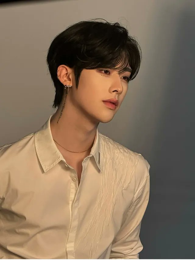 json_makes's tweet image. 首元をスッキリさせたエロいコーデしたい時は、インナーはマストでタンクトップにしよう
オススメはGUのタンクトップ

・490円で買える
・カラーバリエーション、サイズも豊富
・生地が値段の割にはペラペラじゃない

って感じで周りにオススメしてます。…