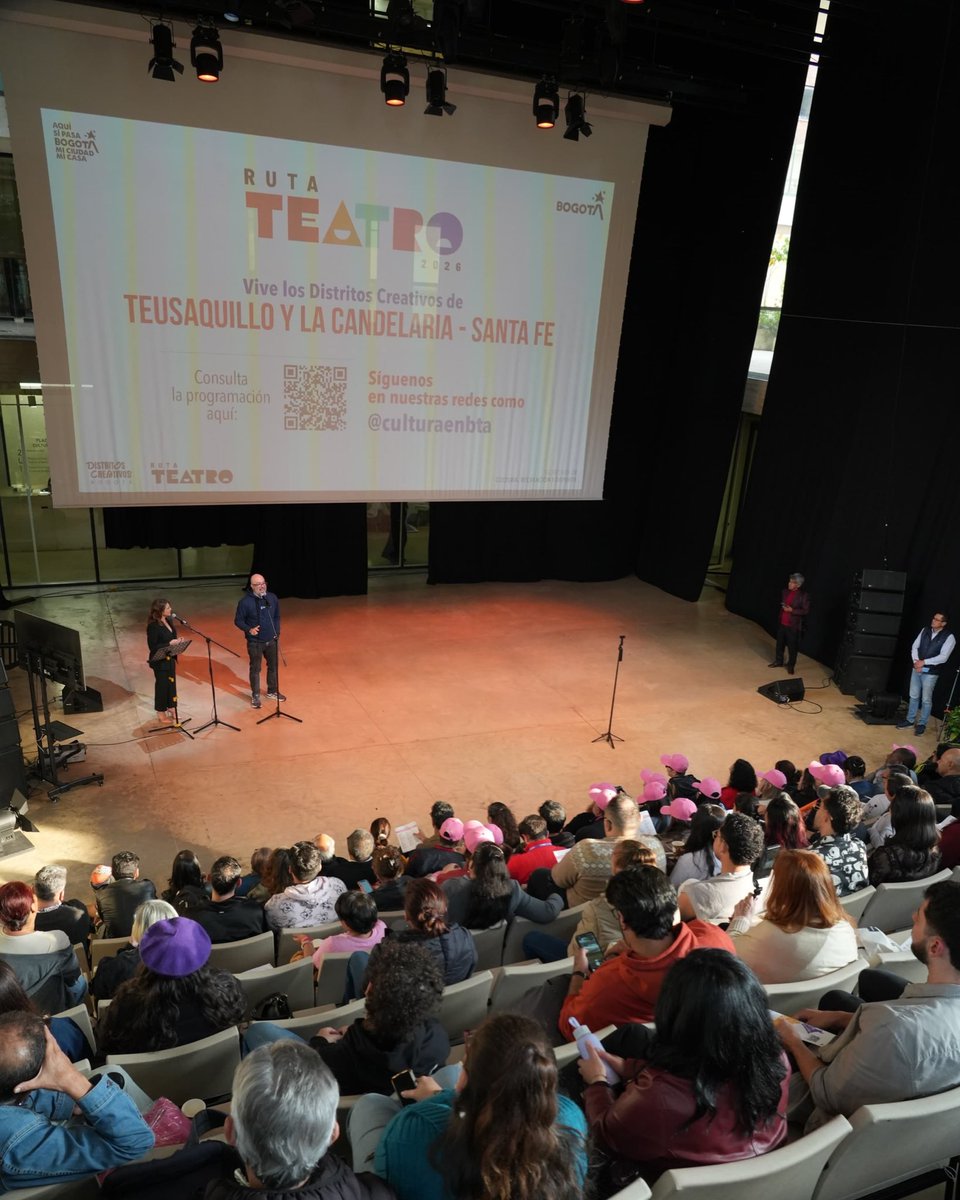 ¡Bogotá se deslumbrará con el teatro! ✨🎭Hoy vivimos en el #CentroFelicidadChapinero el lanzamiento de #RutaTeatroBogotá, una apuesta que llenará la ciudad de escena, emoción y cultura. Desde el 5 de febrero, cada fin de semana se activarán cuatro circuitos teatrales en los
