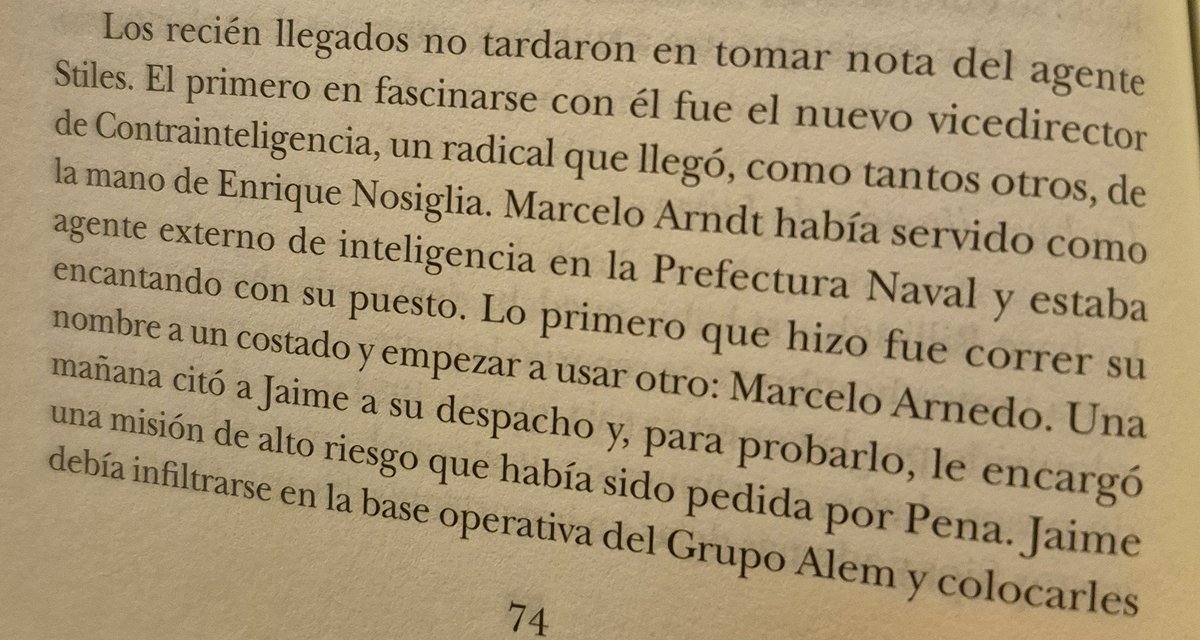 pedrolacour's tweet image. Murió Raúl Guglielminetti, uno de los genocidas más sanguinarios y escurridizos de la última dictadura. 

De aceitados vínculos con la SIDE, pocos saben que Antonio "Jaime" Stiuso tiene una anécdota un tanto traumática con él, según relata Tato Young en su Código Stiuso.