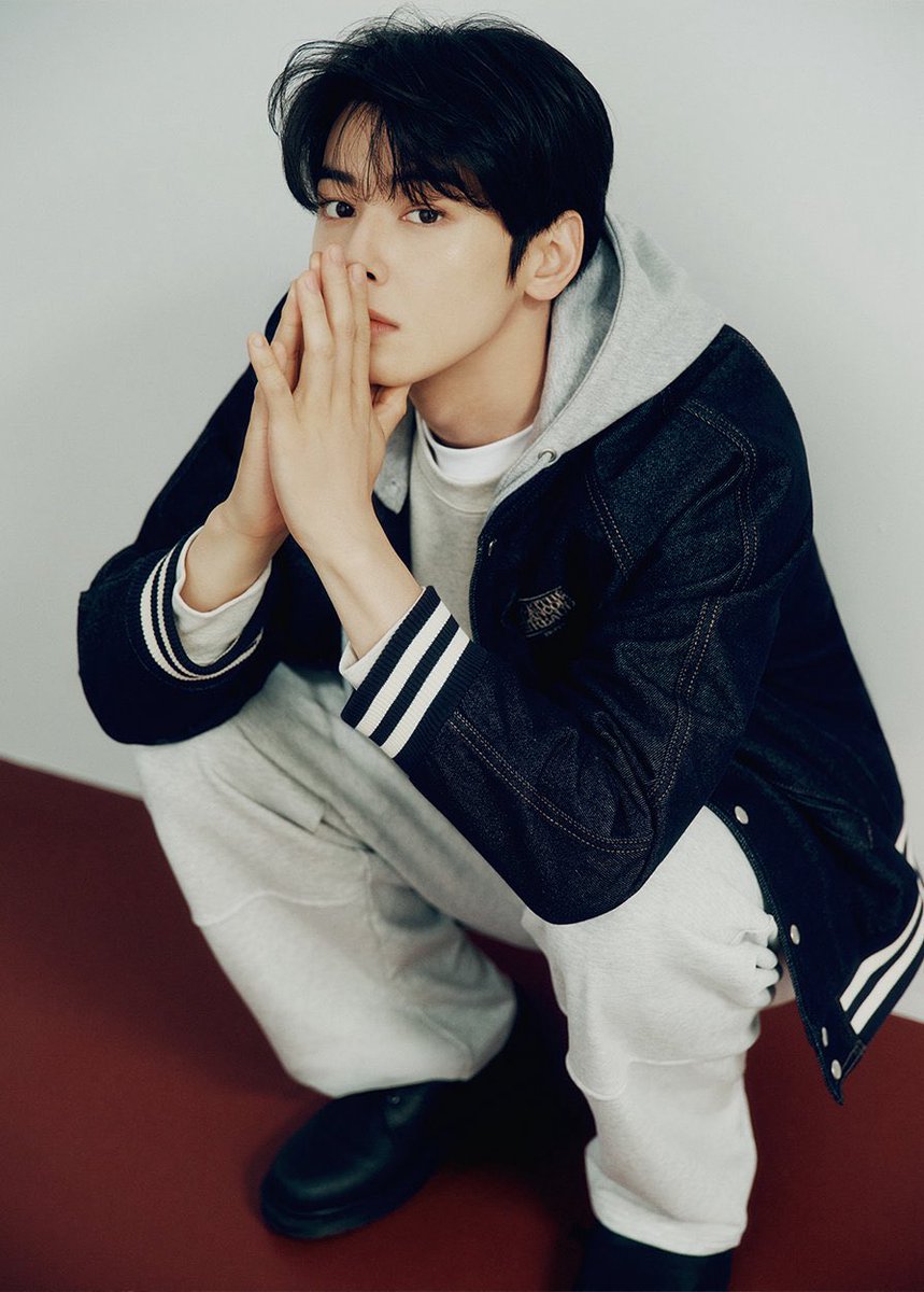 eunwoopopbase's tweet image. Cha Eunwoo for Marithé 2026 Spring Campaign 'WITHIN SPRING' 

#CHAEUNWOO #차은우