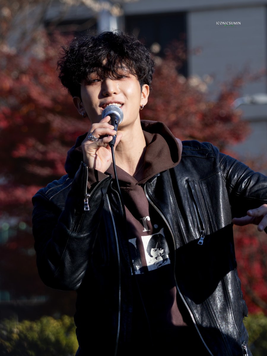 IconicSumin's tweet photo. 251115 Mini Fanmeeting HQ

😍

#xikers #SUMIN #싸이커스 #수민 https://t.co/B22jnNRx0r