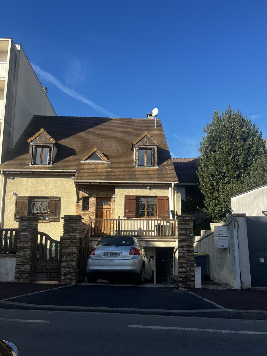 tsawerrandom4's tweet image. 🐚