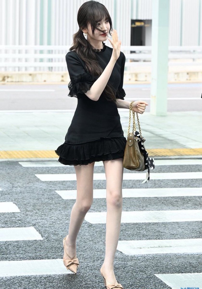 impvrites's tweet image. her transformation changed me as a person