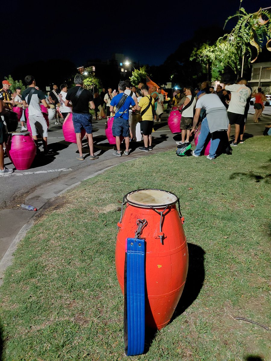 Otra noche de tambores