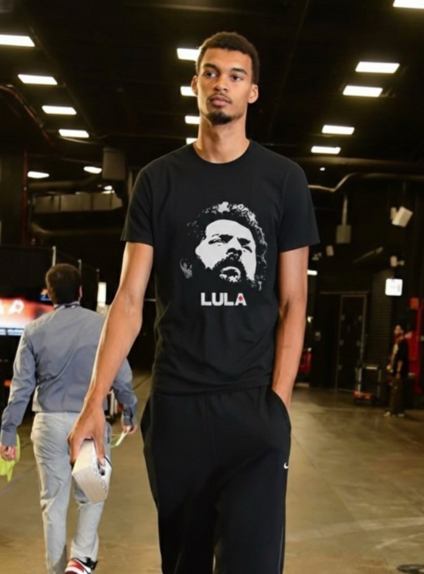 acervo_wemby's tweet image. 