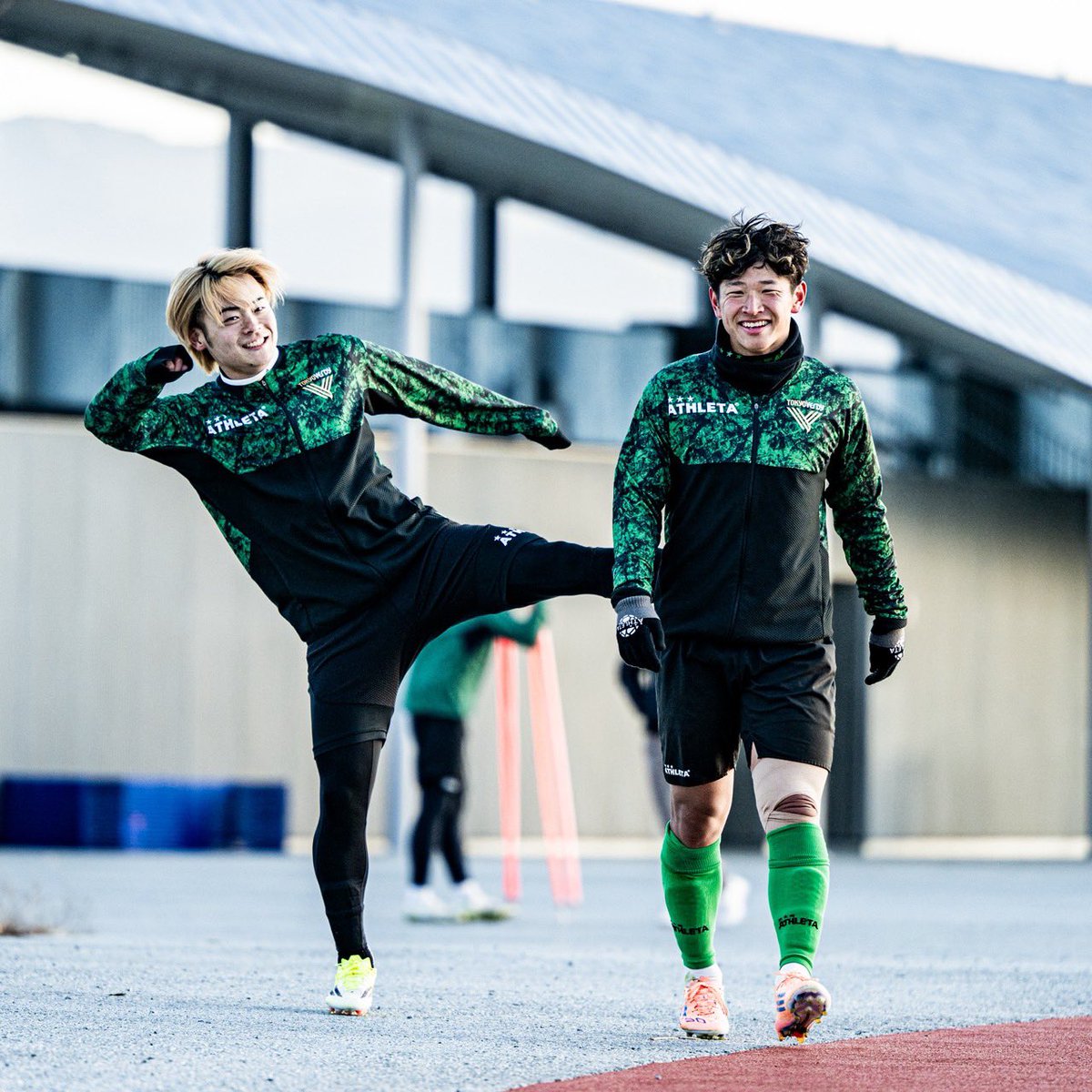 まるで兄弟のような #山見大登 #山田剛綺 2選手をお届けします💚

#都城市 トレーニングキャンプ
#verdy #東京ヴェルディ #東京V