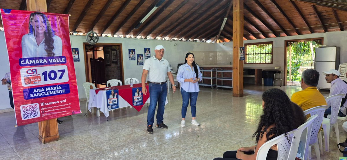 falavi2005's tweet image. Campesinos del Cañón de Corozal y veredas aledañas, en Riofrío, Valle,  expresaron su respaldo Ana María Sanclemente @sanclementeam , candidata a  @CamaraColombia por Cambio Radical #107. El Encuentro organizado por @becerraedgare