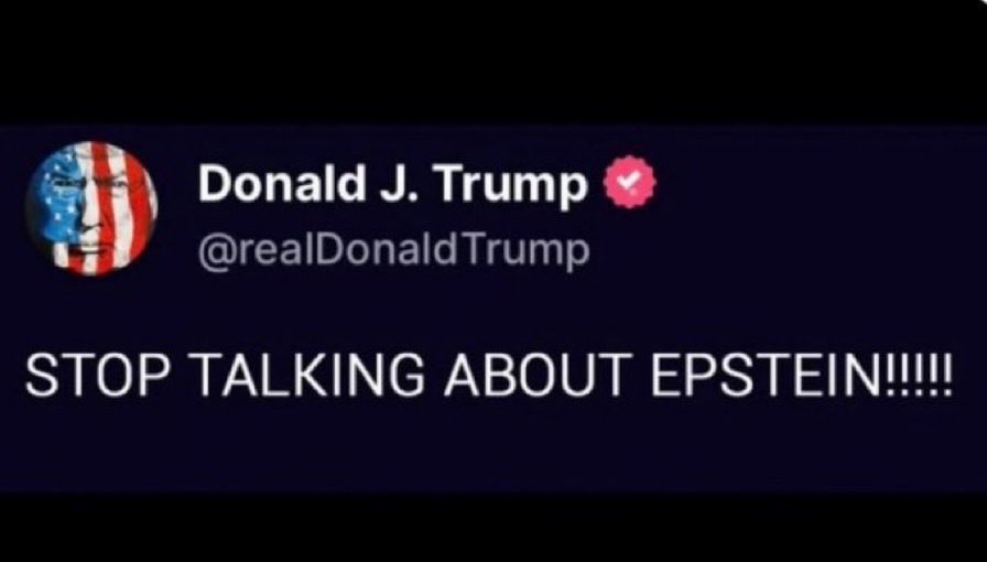 LePapillonBlu2's tweet image. Who else hasn’t forgotten about the Epstein files? I sure haven’t!