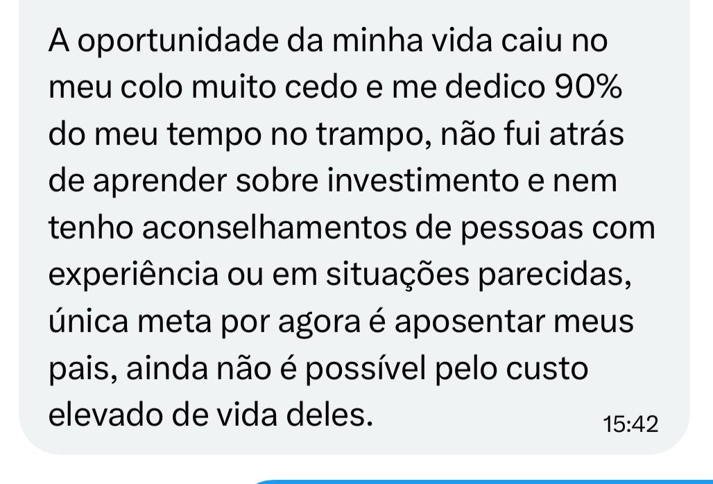 #Zflix 

- 24 anos (Marketing digital)
- Renda 80/120k mês 
- 2 milhões divididos em 3 CDB de bancos diferentes 
- 40 mil dólares em criptomoedas 
- Custo de vida: 6k
- 400k pra receber

Meta: aposentar os pais.

Qual a dica pro guerreiro?