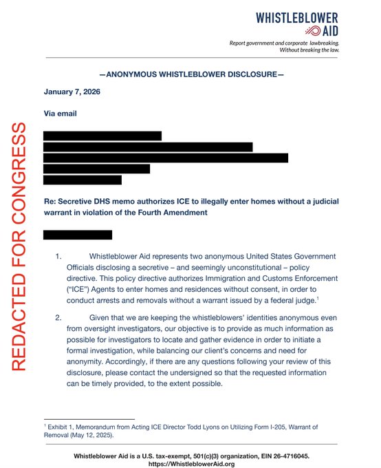 PAGE4163929's tweet image. 速報🚨
トランプ政権が進める移民政策について、かなり衝撃的な内部メモの存在が明らかに

2025年5月の日付が記されたICE（移民税関捜査局）の内部メモには、なんと「裁判所の令状なしで住宅への強制立ち入りを許可する」といった内容が含まれている…