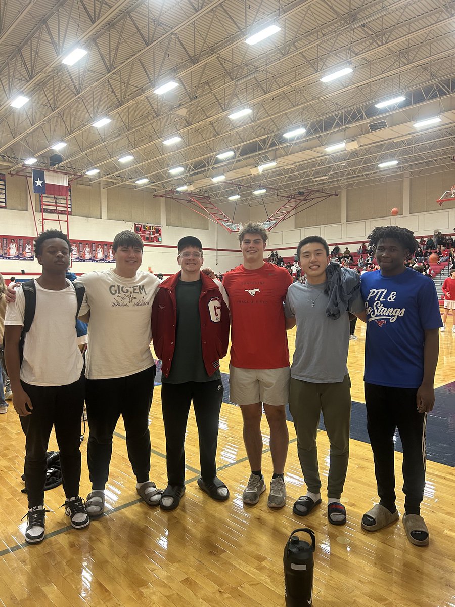 Rayming Zhou tweet media