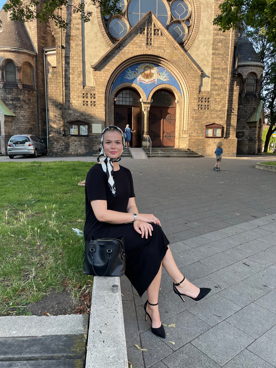 KarolineGosling's tweet image. Women need Christ, not Feminism

Feminism is not Christian.

It has divided the genders more than any good it may have done.

It has made Women unhappy and driven them away from Motherhood, Marriage and all that is good and holy.

Find Christ, not Feminism.