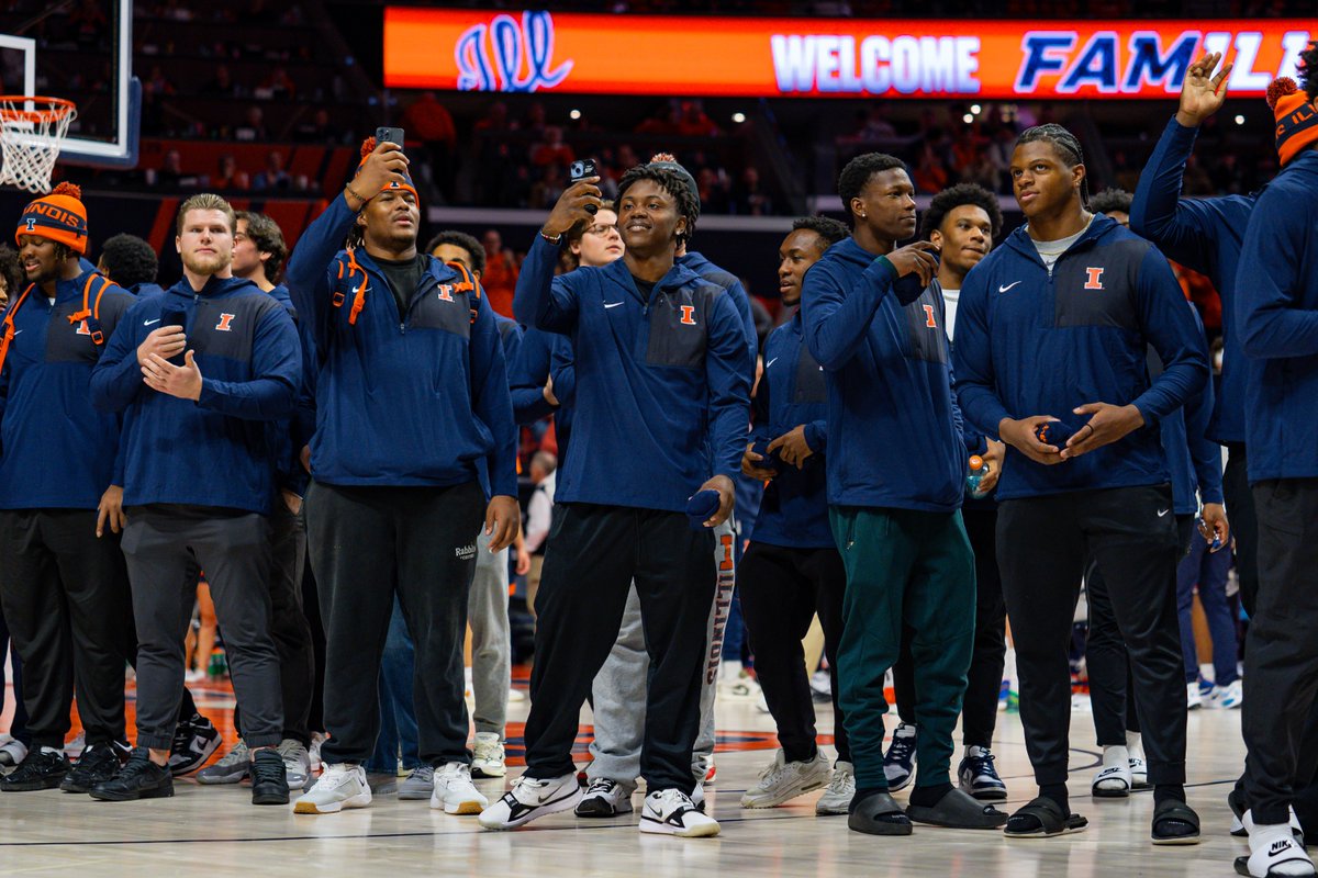 Illinois Football tweet media