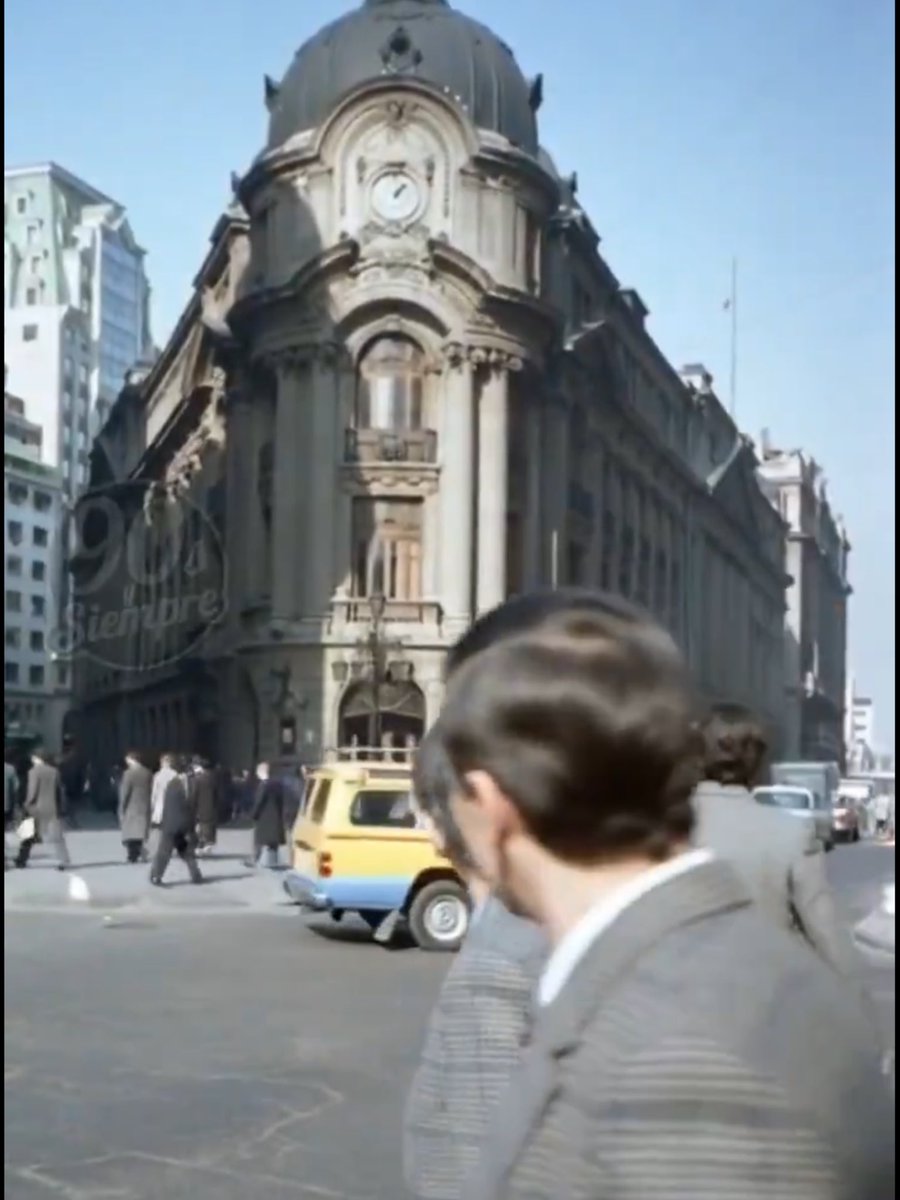 EsencialismoCH's tweet image. Creo que cualquier individuo medianamente educado aceptaría una ciudad-estado organizada, prospera y homogénea antes que una colección de territorios mal administrados habitados por una demografía inferior. Creen ser Roma cuando a lo mucho son la India actual.