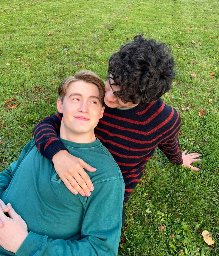 claudia a. (@awheartstopper) on Twitter photo 