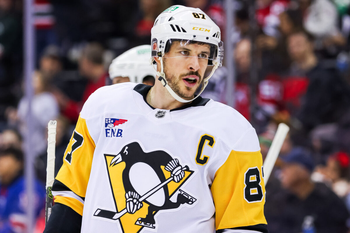 BoltsBreakdown's tweet photo. Since November 4th, Darren Raddysh has more points than

  - Sidney Crosby
  - Jack Eichel
  - Mitch Marner
  - Quinn Hughes
  - Cale Makar
  - Alex Ovechkin
  - Mark Stone
  - Sam Bennett

#GoBolts https://t.co/I2hMnFuXi6