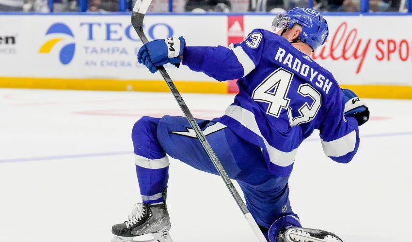 BoltsBreakdown's tweet photo. Since November 4th, Darren Raddysh has more points than

  - Sidney Crosby
  - Jack Eichel
  - Mitch Marner
  - Quinn Hughes
  - Cale Makar
  - Alex Ovechkin
  - Mark Stone
  - Sam Bennett

#GoBolts https://t.co/I2hMnFuXi6