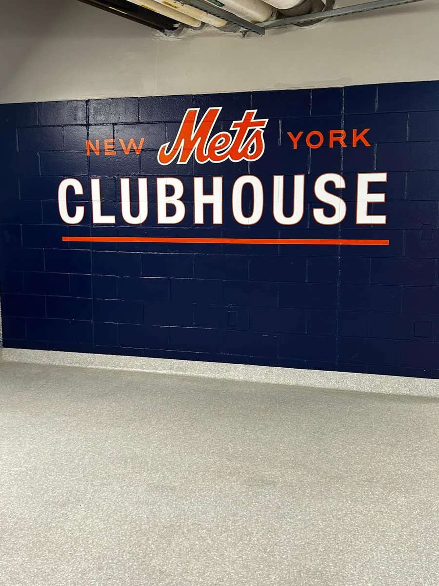 mattskumar1's tweet photo. #Firstweekback at the Mets after xmas break hitting different 😭  
jet lagged now i’m back in queens chugging iced matcha at 9am tryna look alive in zoom rooms.  
spent all morning decking out a google slide deck for some integrated brand campaign that’s gonna slap in 2026 while my AirPods are playing Kendrick on loop.  
someone said “we’re activating #stadiumenergy this season” unironically and i had to mute myself not to laugh.  
shoutout to whoever invented the hybrid work life tho bc i’m wearing mets hoodie + gym shorts under this Teams camera frame.  
send help or coffee. or both. ⚾️💀