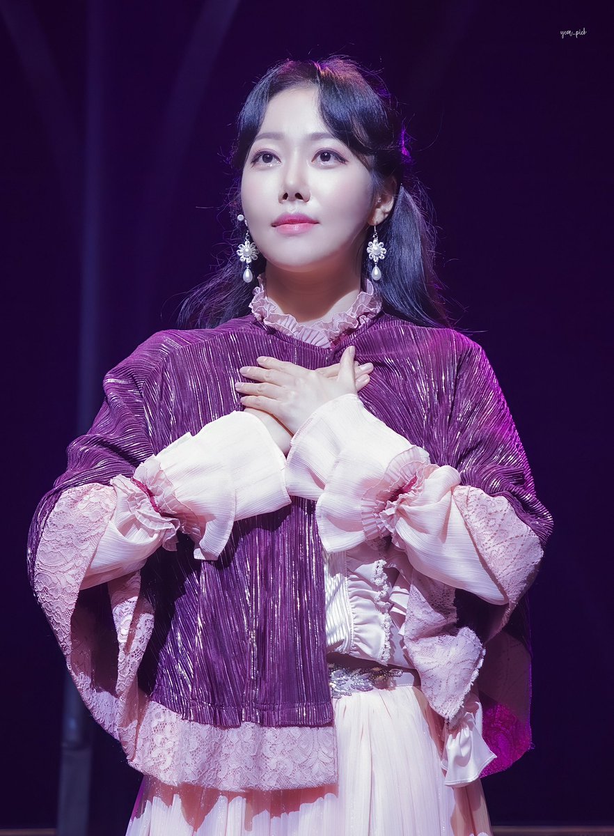 221014 파가니니 공주 커튼콜

💕
샬롯 드 베르니에 #여은 배우님