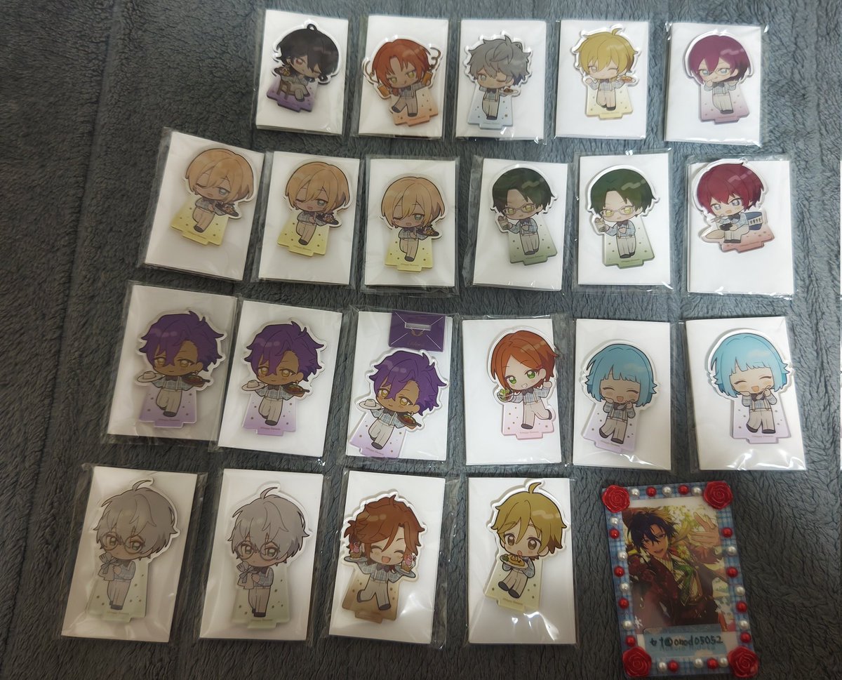 交換】あんスタ アニカフェ アクスタ (譲)☆零レオ泉薫茨 ♢英智敬人司