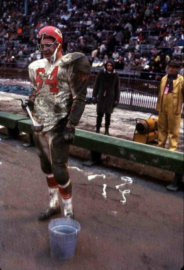 Chiefs guard Curt Merz covered in mud, beaten to hell, and still on his feet. He didn’t just survive the brutal early NFL years. He was the living symbol of the grit &amp; toughness the league was built on. #NFL #ChiefsKingdom
