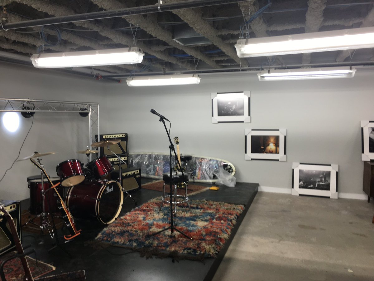 Transparent Clinch Gallery tweet media