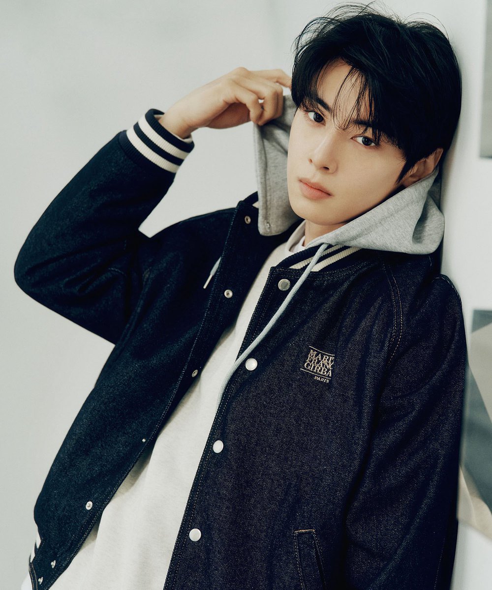 CEWNation's tweet image. 260122

🎥 CHA EUNWOO for Marithé-Francois Girbaud  2026 Spring Campaign “Within Spring” 

#CHAEUNWOO #차은우
#MARITHE 
@CHAEUNWOO_offcl @marithe_kr