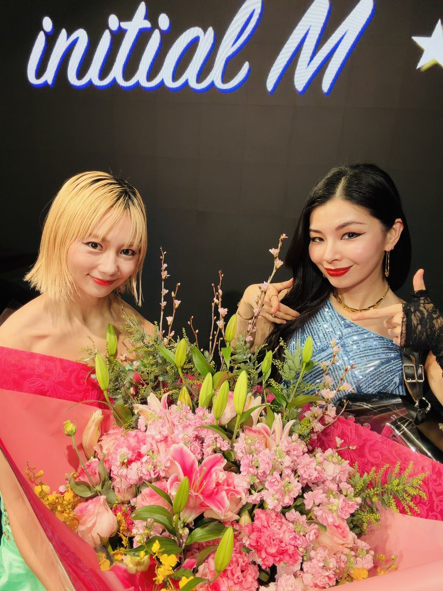 ★1/21(水)@六本木GT LIVE TOKYO
【codeM 25th presents Vol. 1
Duo×Duo initial M】
皆様ありがとうございました❤️
MAKIさん(作曲家&amp;Piano)の素敵な企画のおかげさまで、とても楽しいLIVEでした😍✨