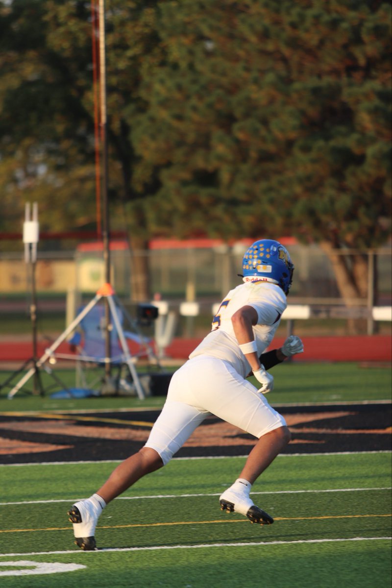 Riley46366's tweet image. Blessed to receive an offer from Garden.
Thank you! @CoachJ_Myrick