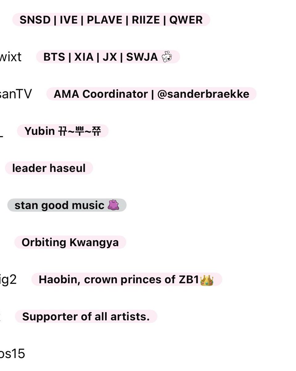 tuckerworld_'s tweet photo. new r/kpop mod flair page just dropped, glad to be repping loona here https://t.co/Z6iGIMMTCh