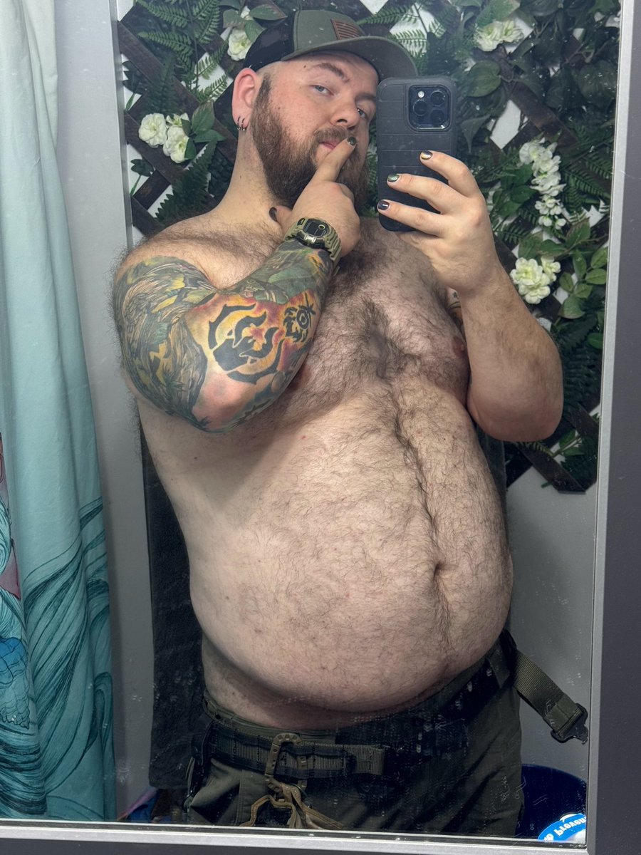 Snapchat seems to think the watch makes me look gay…?