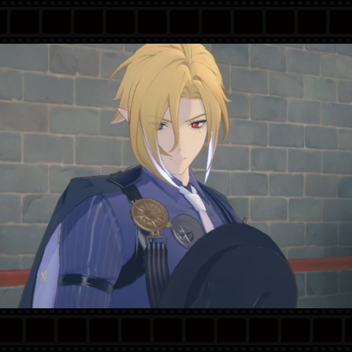 LeftoverVanity's tweet image. im obsessed ngl