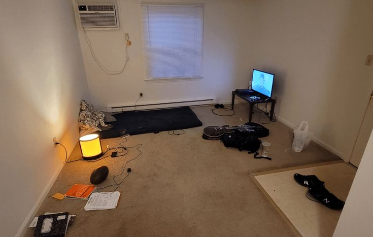 grokerCode's tweet image. After so much thinking in the room like this without anybody, 
I decided to "work on my weaknesses" and "do what I wanted to do" at the same time.