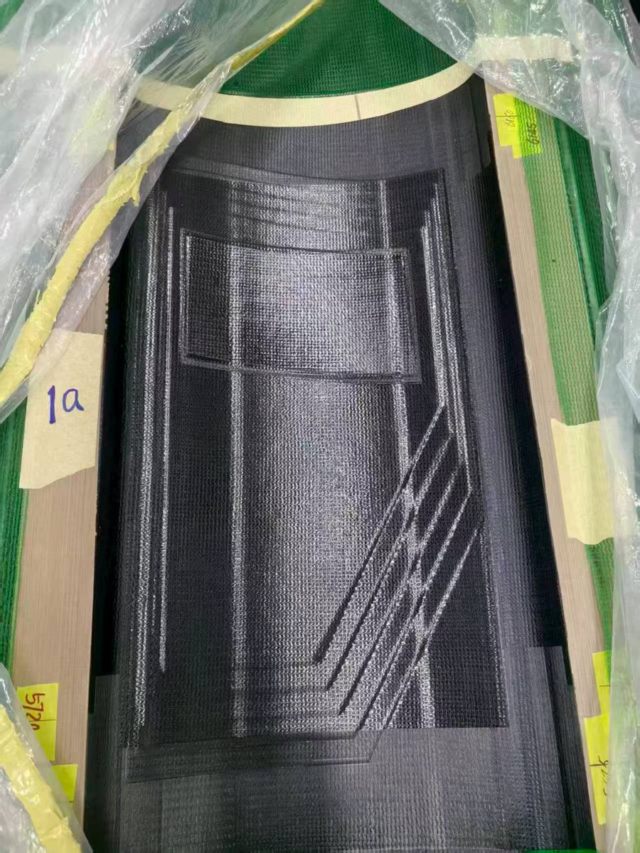 At MC1 spas, we utilize a plotter for all patching, which enhances both accuracy and quality in our work. This approach ensures that our results consistently meet high standards.
