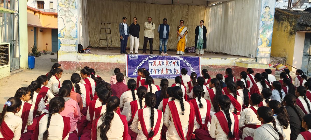 WDCGAJAPATI's tweet photo. SPM BN Duga, Piramal Foundation, attended a self-defense session at Women’s Degree College in the presence of Principal Dr Rina Sahu and ADP team, empowering students.
#NSS #UGC #SelfDefence #DMGajapati #ZPGajapati #PiramalFoundation #ADP @NITI Aayog https://t.co/1BVum6ucwM
