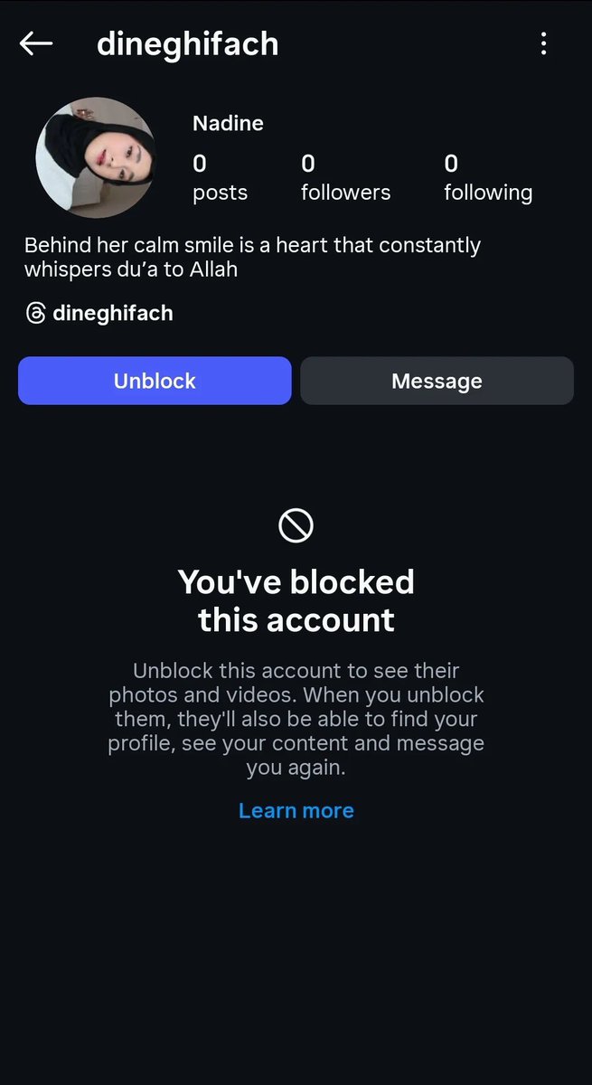 Mycookymochie's tweet image. HATI-HATI YANG SUKA FOMO, KALIAN LAGI DIINCER SAMA NADINE! 

Ini scammer apa aja disikat. Semua yang lagi booming dia jualin. Dari iphone, tiket pesawat, tiket konser, sampe raket padel. 

Nama depannya selalu NADINE, nama belakangnya diubah-ubah terus setiap