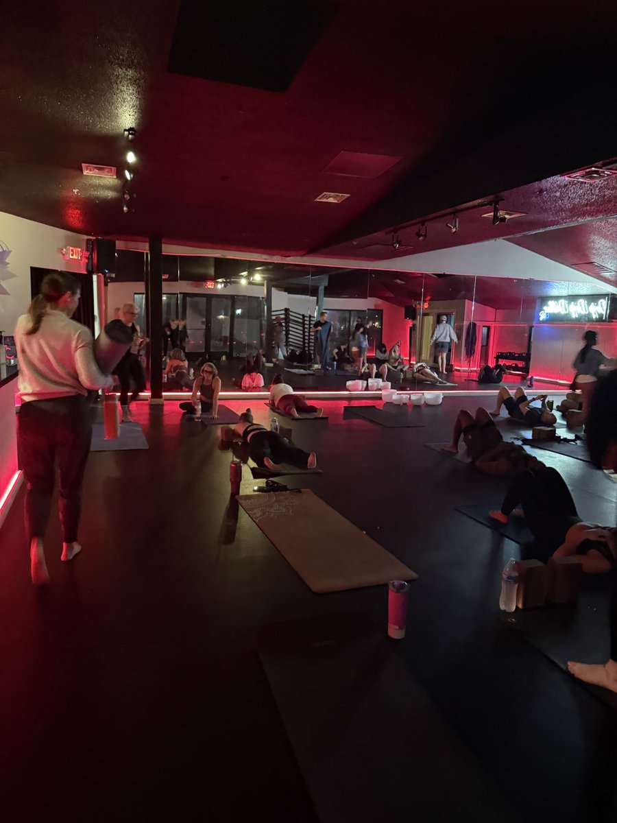 ferfetz's tweet image. Side quests