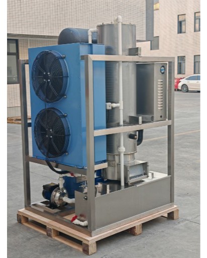 fengxiao536131's tweet image. Introducing our 🧊 1 Ton Tube Ice Machine! Engineered for efficiency and durability, it's perfect for food and industrial use. Ready to ship now! Elevate your operations today! #TubeIce #IceMachine #CommercialEquipment